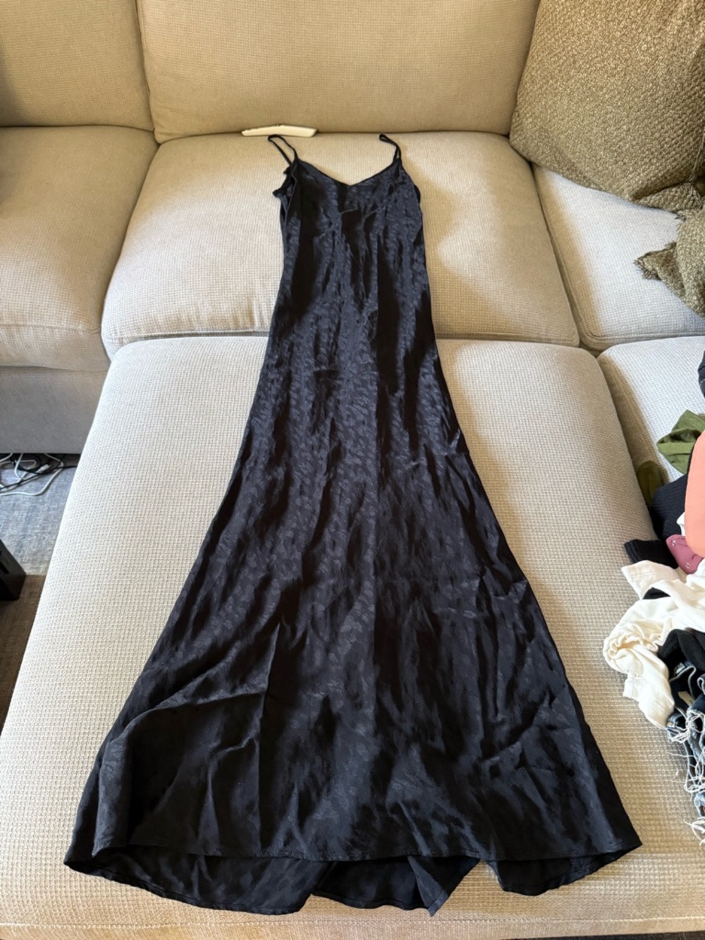 Like New Cheetah Zara Black Slip Maxi Dress with V-Neck